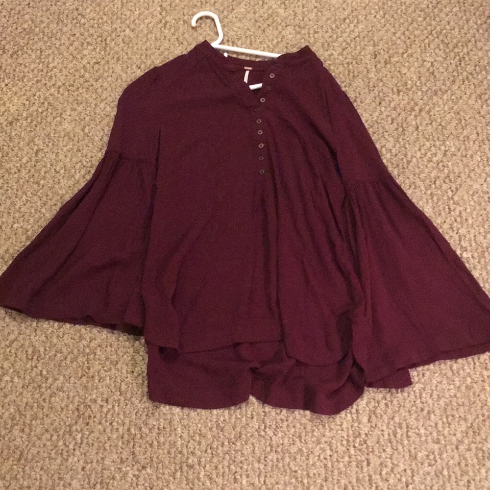 Few people bell sleeve top